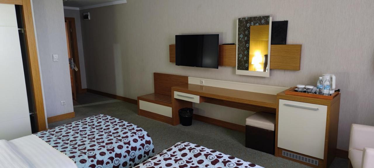 Grand Nur Plaza Hotel Aktau  Exteriér fotografie