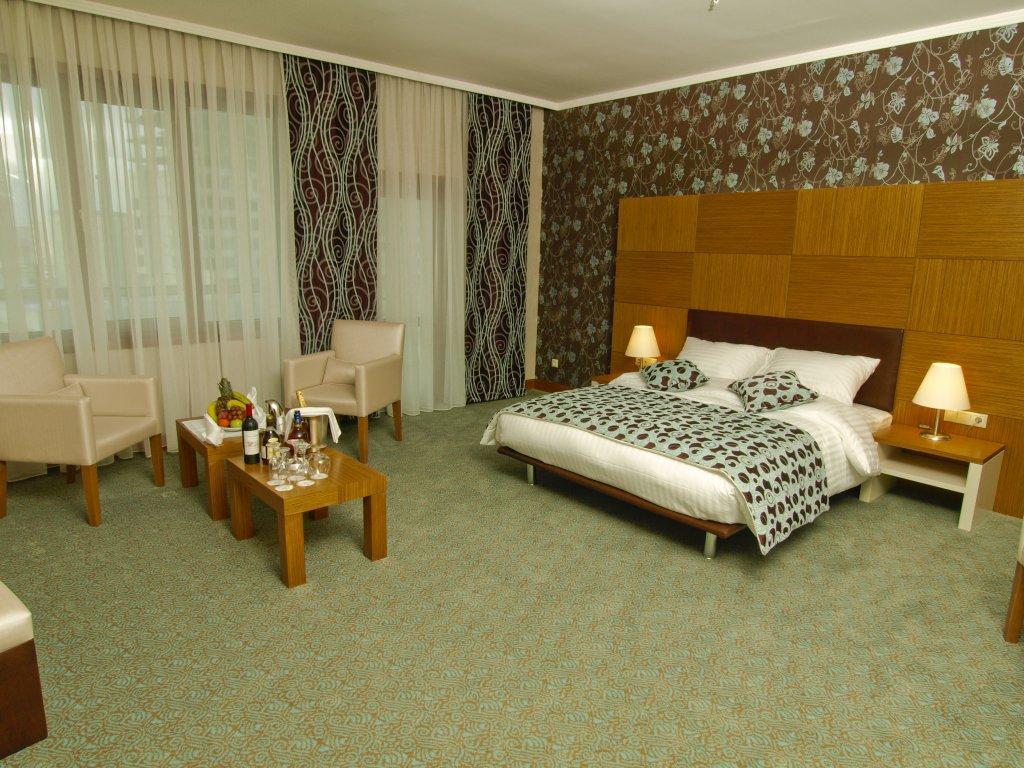 Grand Nur Plaza Hotel Aktau  Exteriér fotografie