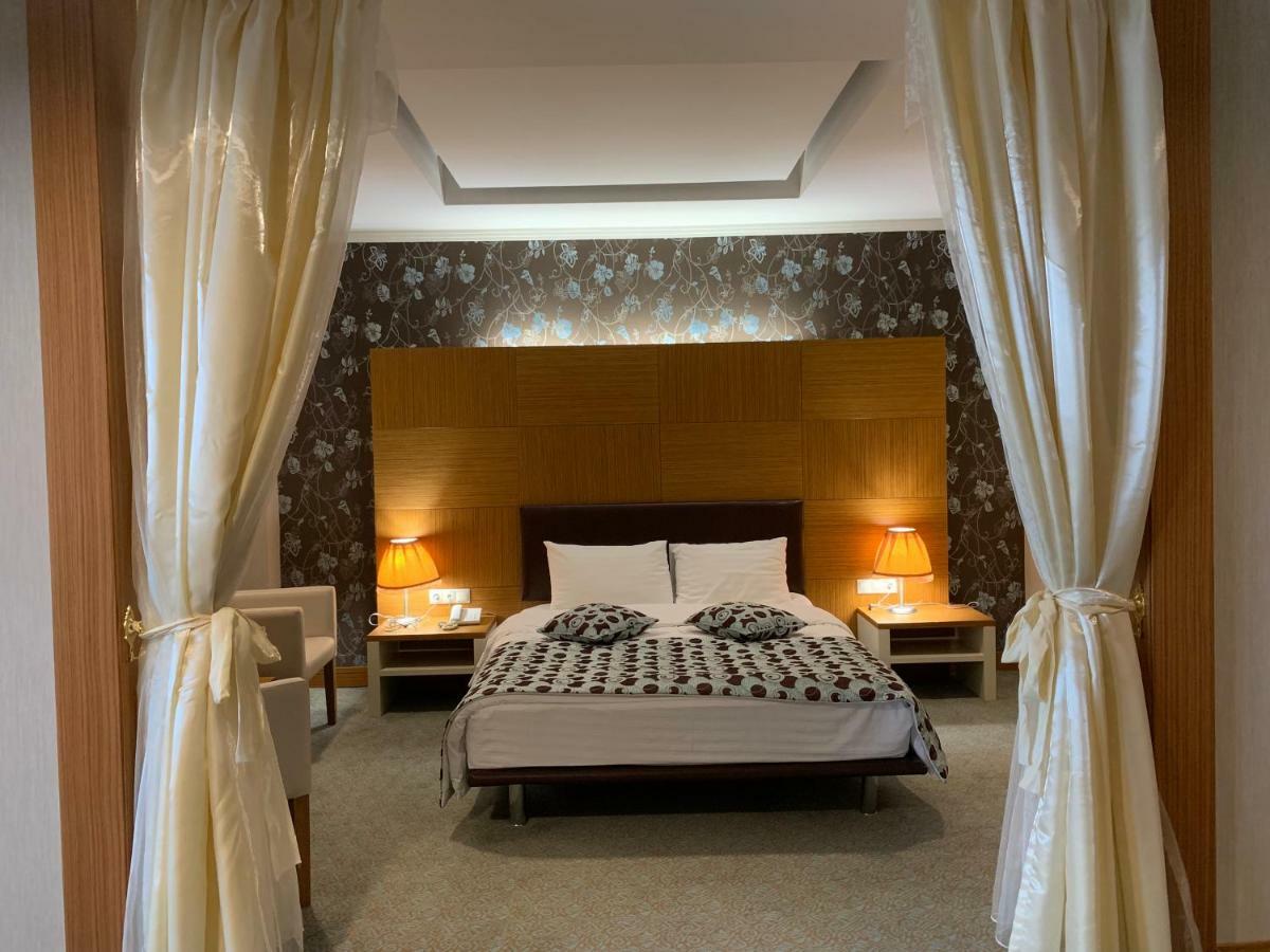 Grand Nur Plaza Hotel Aktau  Exteriér fotografie